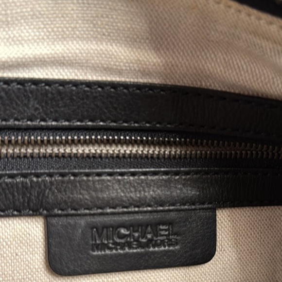 Michael Kors bag - Picture 5 of 5